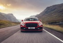 The new Bentley Flying Spur V8 can reach speeds of up to 318 km/h. The new Bentley Flying Spur V8 can reach speeds of up to 318 km/h.
