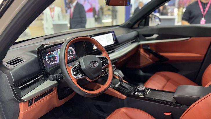 Интерьер LADA Azimut