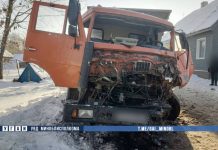 In the Vileika district, a MAZ truck drove into oncoming traffic and collided with a KAMAZ truck – Auto Online In the Vileika district, a MAZ truck drove into oncoming traffic and collided with a KAMAZ truck – Auto Online