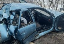 An Opel driver lost control and collided with a truck on the highway. Two people were injured – Auto Online An Opel driver lost control and collided with a truck on the highway. Two people were injured – Auto Online