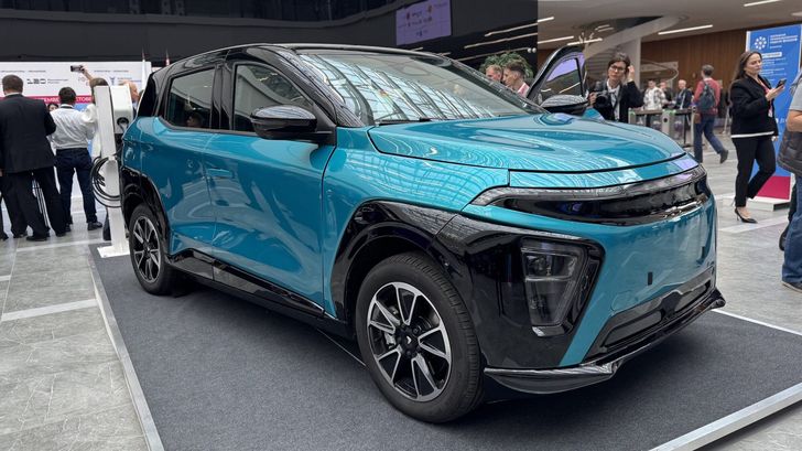 Электромобиль «Атом»