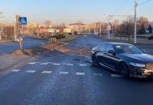 A driver’s carelessness caused him to knock down a barrier on an empty road – Auto Online A driver’s carelessness caused him to knock down a barrier on an empty road – Auto Online