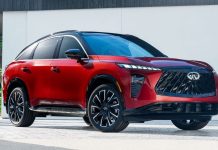 The legendary FX is back: Infiniti officially unveiled the new QX65 coupe-like crossover. The legendary FX is back: Infiniti officially unveiled the new QX65 coupe-like crossover.