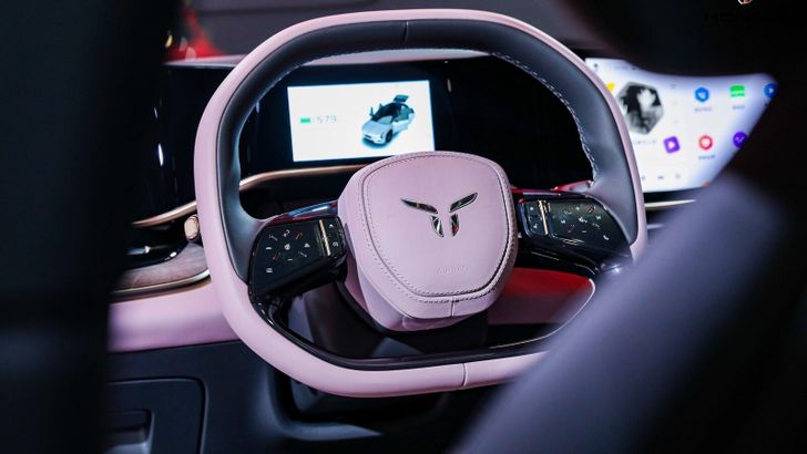 Интерьер Tiangong 06 Интерьер Tiangong 06