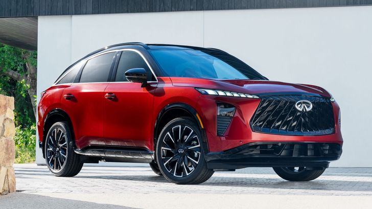 Легендарный FX «вернулся»: Infiniti официально представила новый купеобразный кроссовер QX65