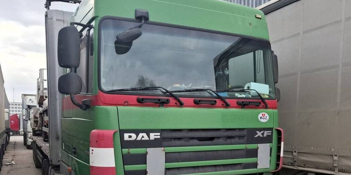 b033979ffdac60fb94d84d8570d2ee93.jpg VIN numbers of a truck and a semitrailer were swapped at the border – Auto Online