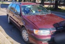 Video: Toyota driver hits woman at crosswalk – Auto Online Video: Toyota driver hits woman at crosswalk – Auto Online