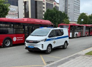 Replacing the “Bukhanka”: the new SKM M9 from AvtoVAZ has been spotted by police. Replacing the “Bukhanka”: the new SKM M9 from AvtoVAZ has been spotted by police.