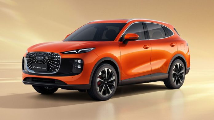A new crossover, to be produced in Europe, has been unveiled. It features all-wheel drive and is compatible with AI-92 gasoline.