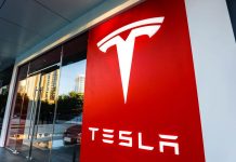 Elon Musk is preparing a grand show: Tesla has announced when it will unveil its next-generation sports car. Elon Musk is preparing a grand show: Tesla has announced when it will unveil its next-generation sports car.