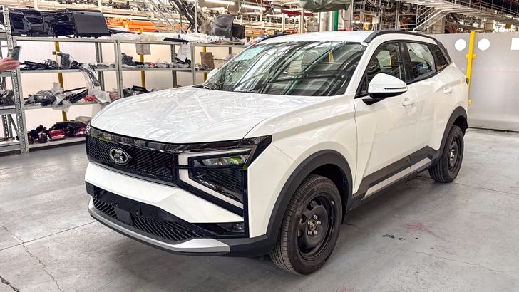 LADA Azimut
