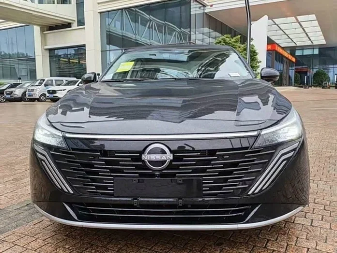 The Nissan Teana, priced at 3.8 million rubles, challenges the Camry and Passat: where does the price difference lie?