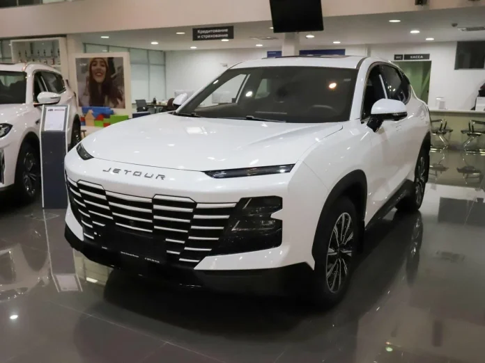 Is it worth buying a used Jetour Dashing in Europe? Real owner reviews, problems, and weaknesses of the crossover.