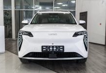 Owning a Europen UMO 5 electric car will cost 3 million rubles. Owning a Europen UMO 5 electric car will cost 3 million rubles.