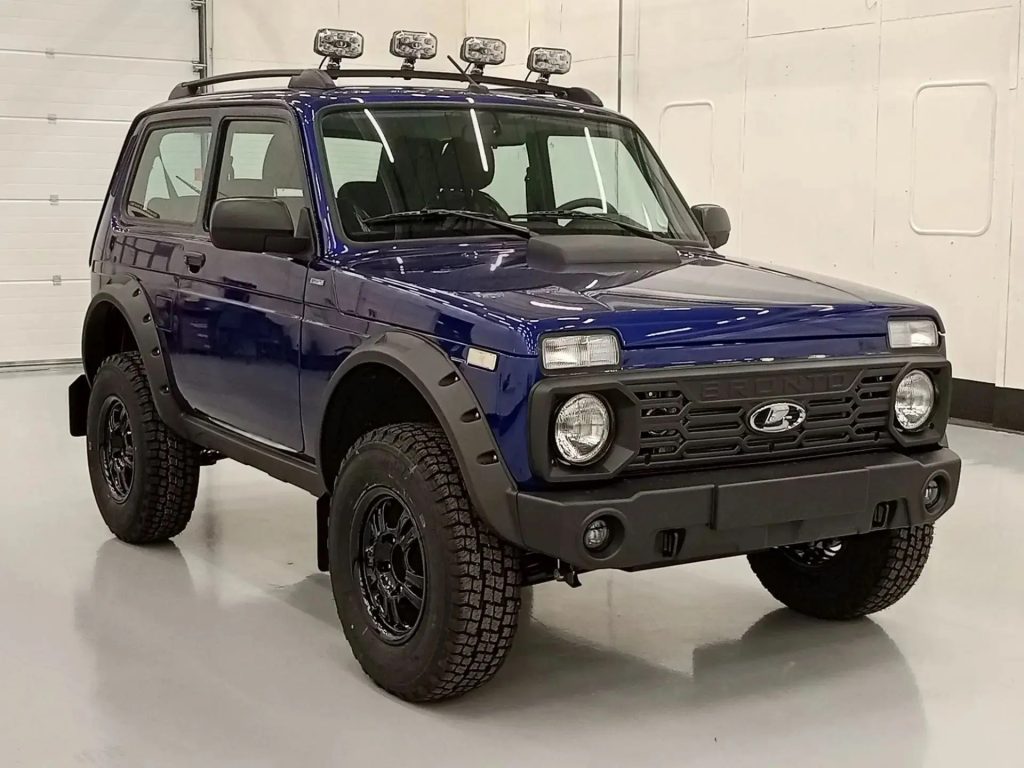 LADA NIVA Bronto